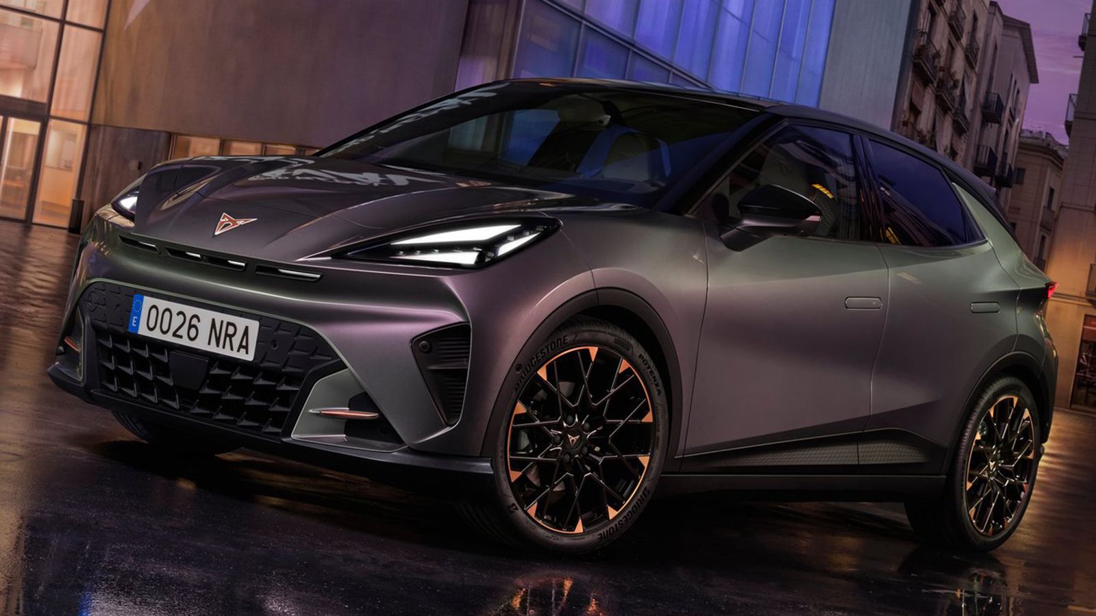 CUPRA: «Τέλος τα έντονα χρώματα - Τα αφήνουμε στη Ferrari»